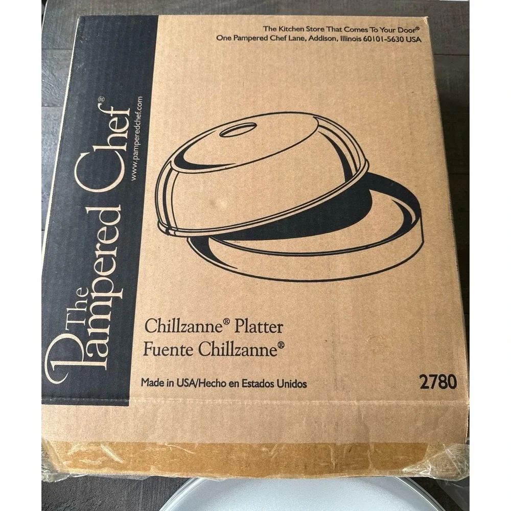 Pampered Chef #2780 Large Chillzanne Platter Domed Lid w/ Handle Original Box
